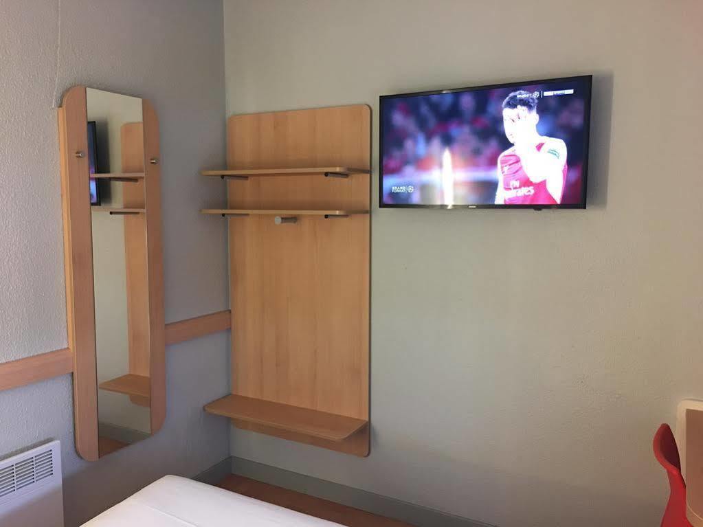 Ibis Budget Bobigny Pantin מראה חיצוני תמונה