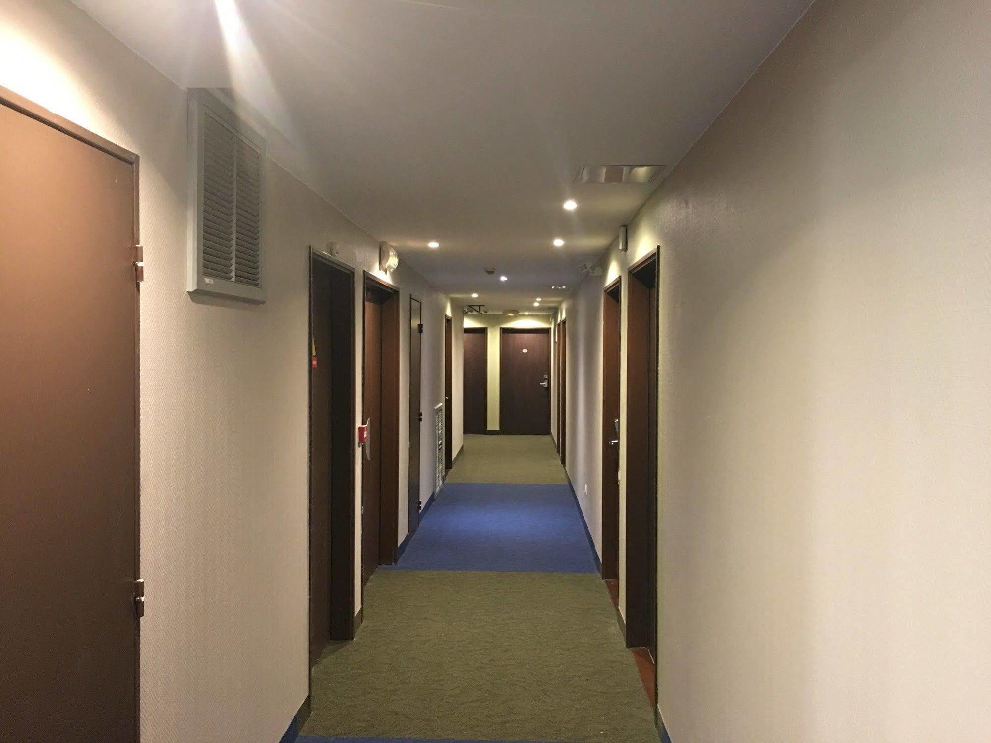 Ibis Budget Bobigny Pantin מראה חיצוני תמונה
